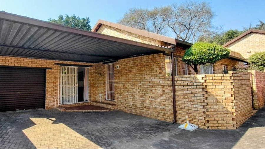 3 Bedroom Property for Sale in Safari Gardens North West